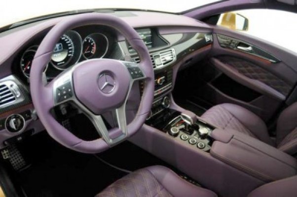 Brabus iese din nou din tipar